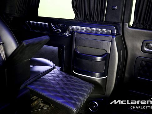 Used 2018 Mercedes-Benz Metris Passenger image 28