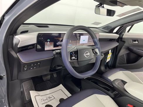 New 2026 Nissan Leaf Platinum+ w/ Cargo Package (Platinum+) FWD image 20