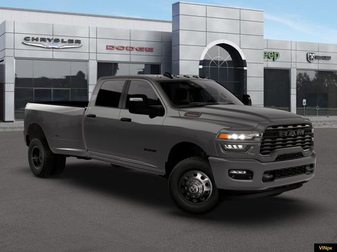 New 2026 RAM 3500 Big Horn AWD/4WD image 11