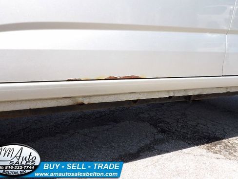 Used 2018 Chevrolet Colorado LT AWD/4WD image 25