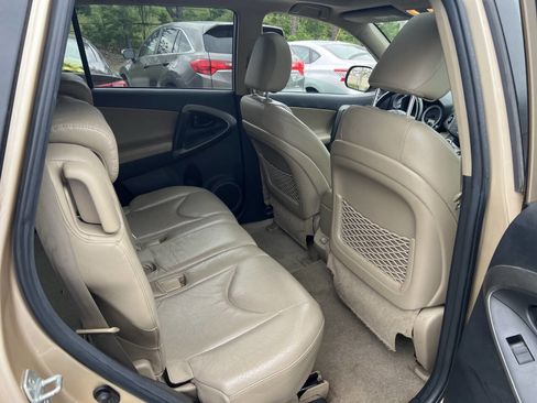 Used 2011 Toyota RAV4 Limited w/ Limited Extra Value Pkg AWD/4WD image 15