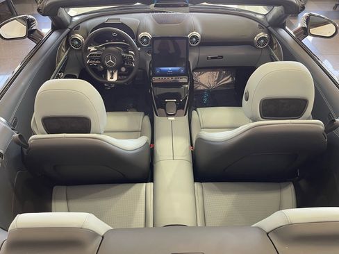 Used 2023 Mercedes-Benz SL 43 AMG image 38
