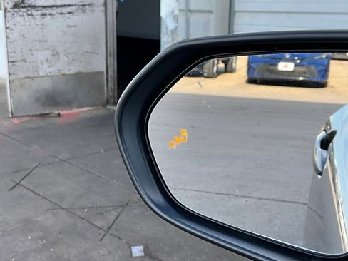 Used 2025 Toyota Camry SE image 20