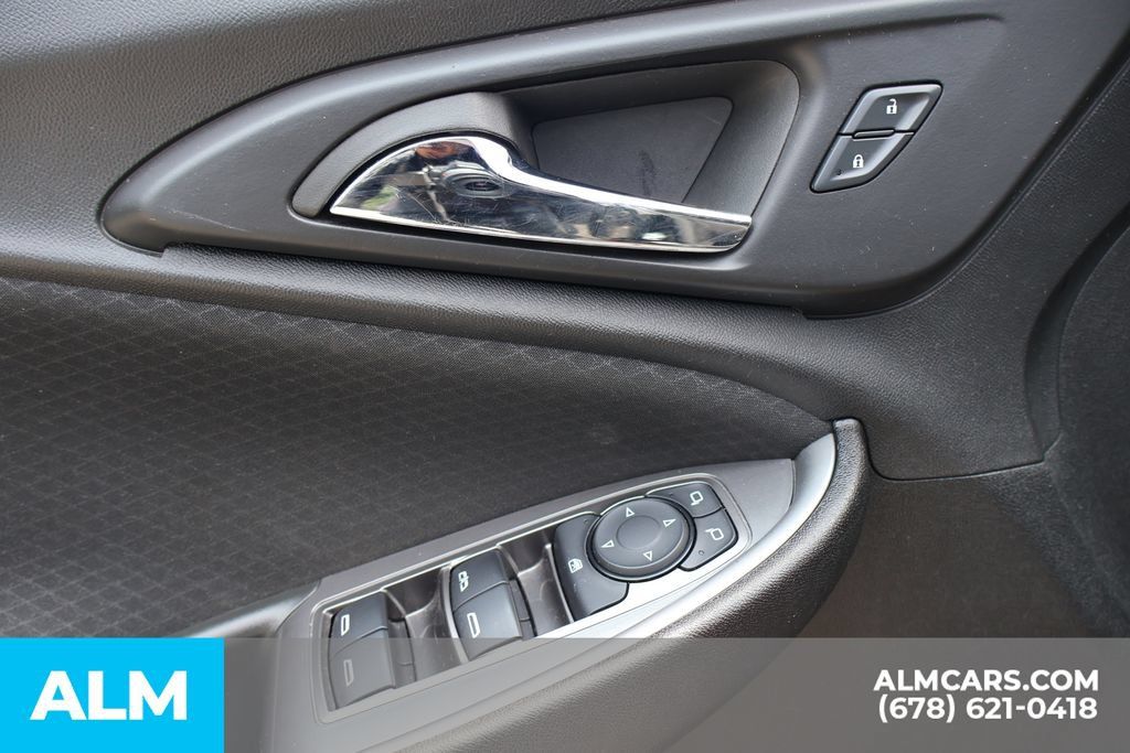 Used 2024 Chevrolet Malibu LT FWD image 15