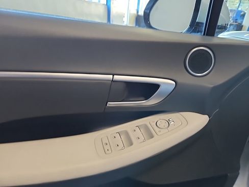 Used 2025 Hyundai Sonata SEL FWD image 18