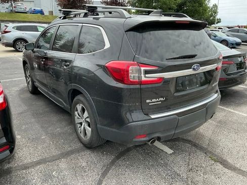 Certified 2023 Subaru Ascent Premium w/ Convenience Package AWD/4WD image 8