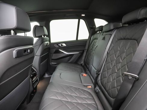 New 2026 BMW X5 xDrive40i w/ M Sport Package image 20