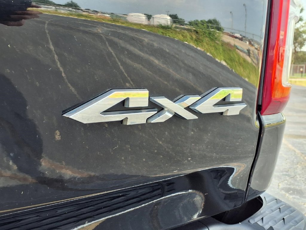 Used 2021 RAM 1500 Big Horn AWD/4WD image 30