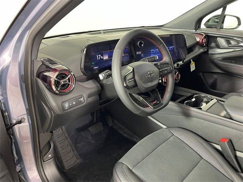 New 2026 Chevrolet Blazer EV RS image 3