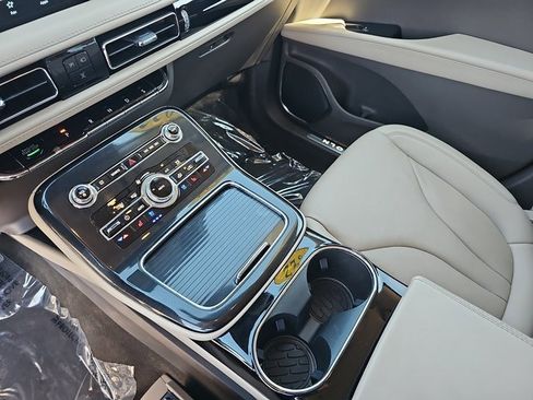 Used 2022 Lincoln Nautilus Reserve w/ Equipment Group 201A image 25