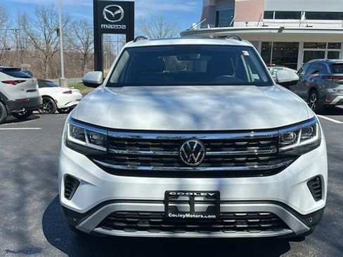 Used 2022 Volkswagen Atlas SE image 3