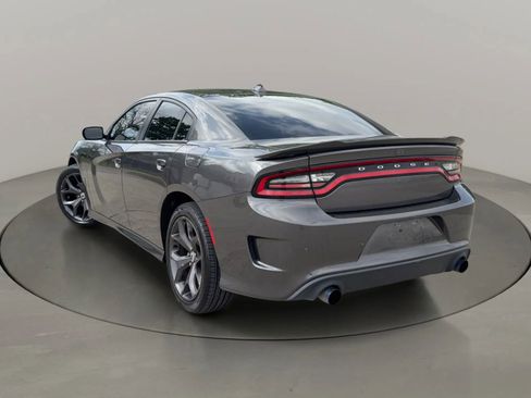 Used 2019 Dodge Charger GT image 4