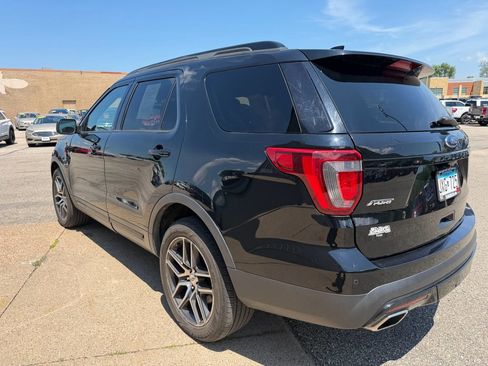Used 2016 Ford Explorer Sport w/ Equipment Group 401A AWD/4WD image 4