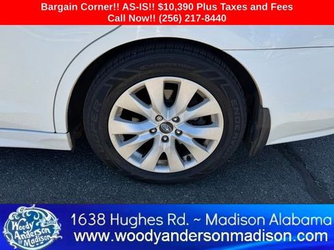 Used 2015 Subaru Legacy 2.5i Premium image 6