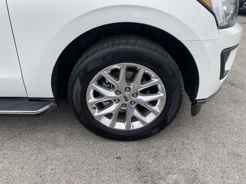 Used 2020 Ford Expedition XLT w/ Equipment Group 202A RWD image 27