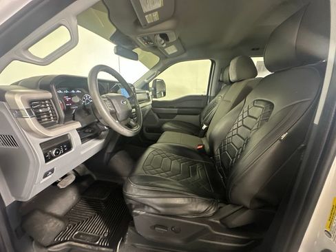 Used 2023 Ford F350 XLT AWD/4WD image 32