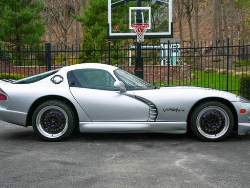 Used 1998 Dodge Viper GTS RWD image 3