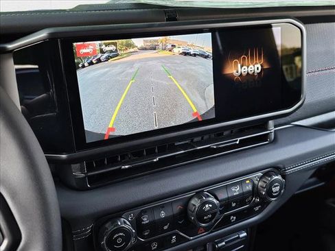 New 2025 Jeep Wrangler Unlimited Rubicon image 14