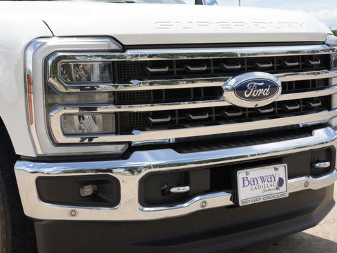 Used 2024 Ford F250 King Ranch w/ Chrome Package AWD/4WD image 30