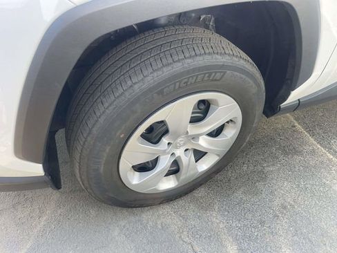 Used 2024 Toyota RAV4 LE image 7