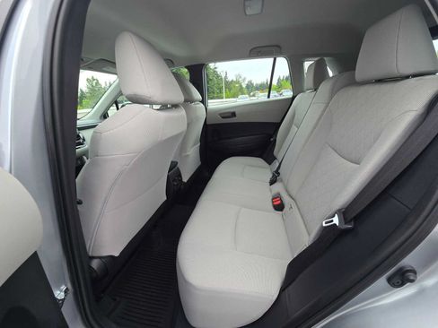 Used 2022 Toyota Corolla Cross L AWD/4WD image 16