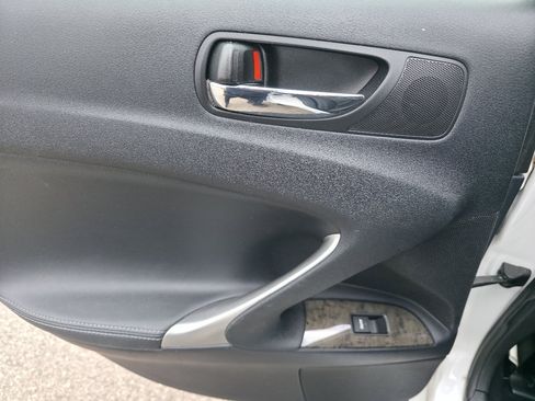 Used 2010 Lexus IS 250 AWD image 26