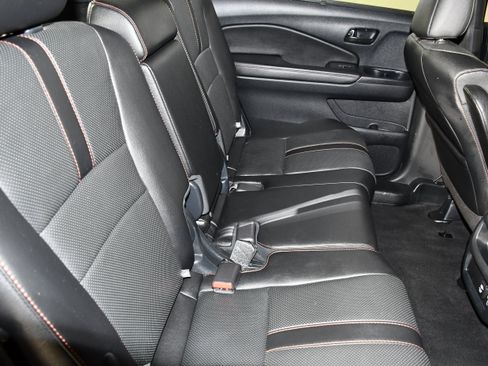 Certified 2023 Honda Passport TrailSport image 46