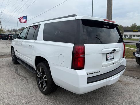 Used 2020 Chevrolet Suburban Premier image 2