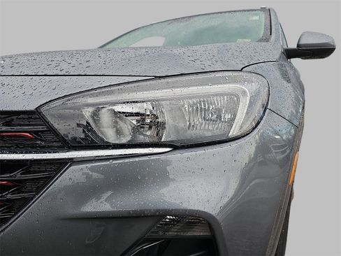 Certified 2022 Buick Encore GX Preferred w/ Sport Touring Package image 37