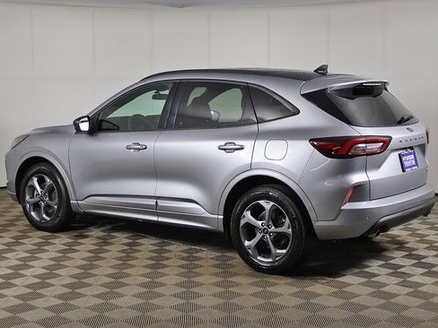 Used 2023 Ford Escape ST-Line w/ Tech Pack #1 AWD/4WD image 12