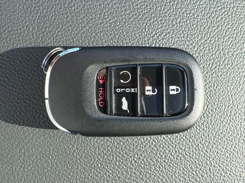 New 2025 Honda Pilot EX-L image 18