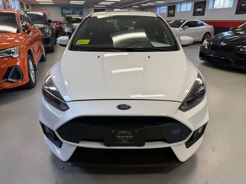 Used 2017 Ford Focus RS image 2