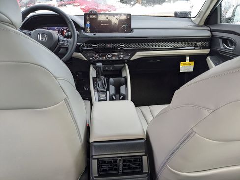 New 2025 Honda Accord EX-L image 17