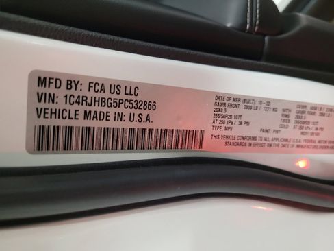 Used 2023 Jeep Grand Cherokee Limited w/ Trailer Tow Prep Group (B) image 33