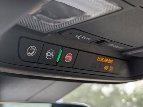 Used 2024 Cadillac XT4 Premium Luxury image 26