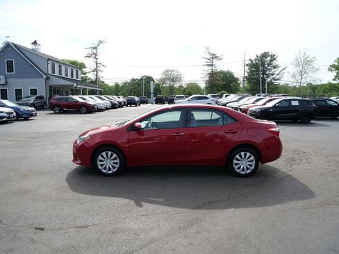 Used 2016 Toyota Corolla LE FWD image 7