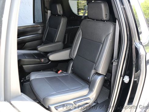 Used 2022 Chevrolet Suburban LT AWD/4WD image 34