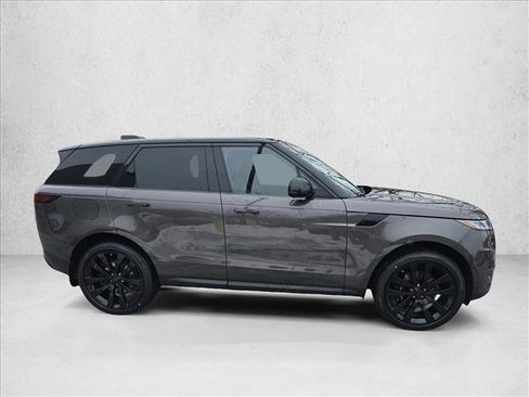 New 2026 Land Rover Range Rover Sport SE image 4