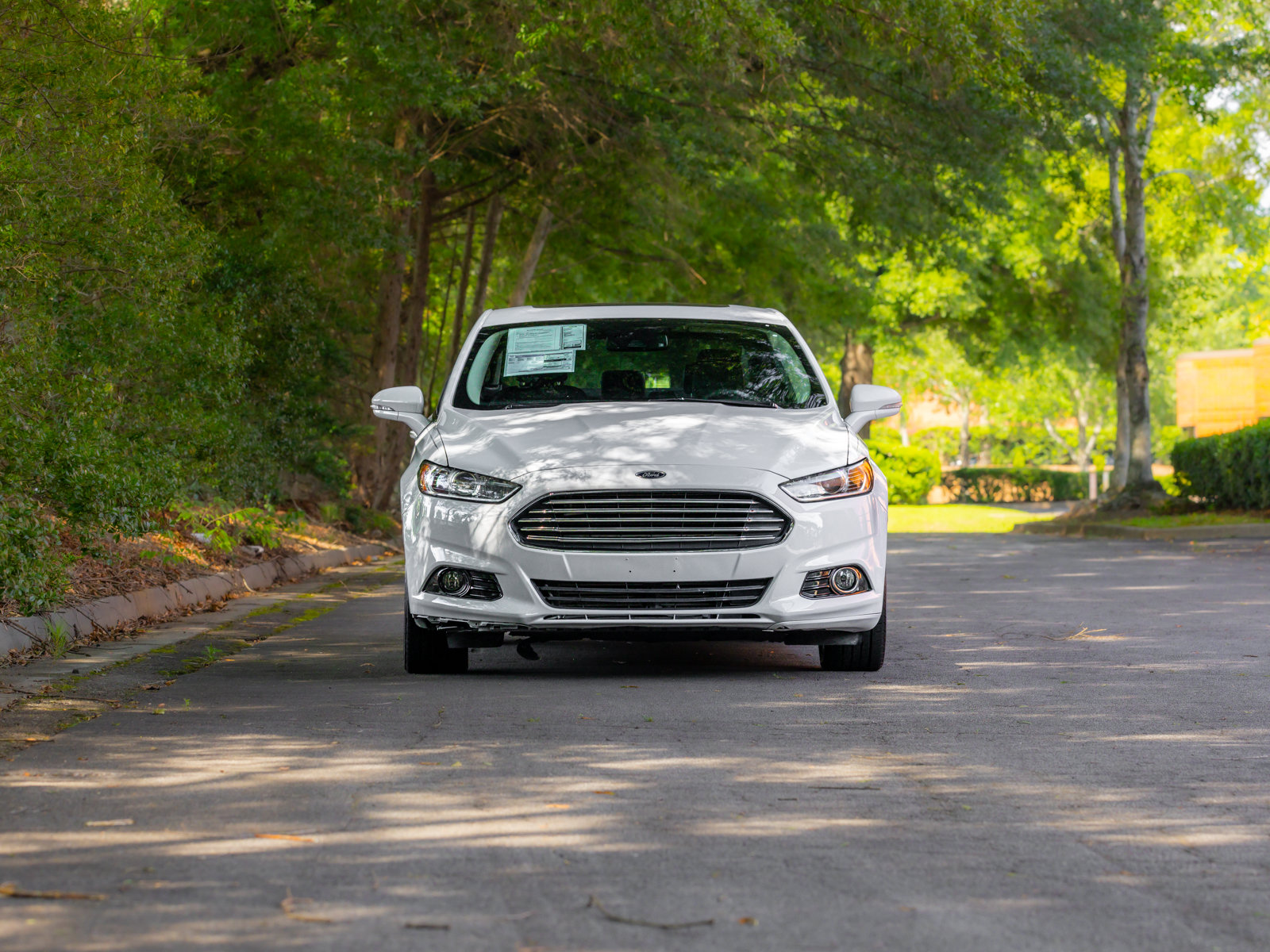 Used 2020 Ford Fusion Titanium FWD image 34