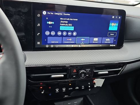 New 2026 Nissan Kicks SR w/ SR Premium Package image 12