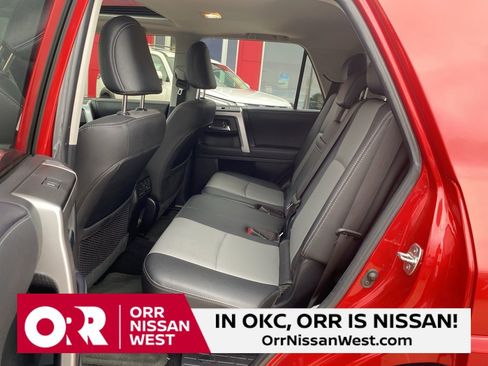 Used 2022 Toyota 4Runner SR5 Premium image 14