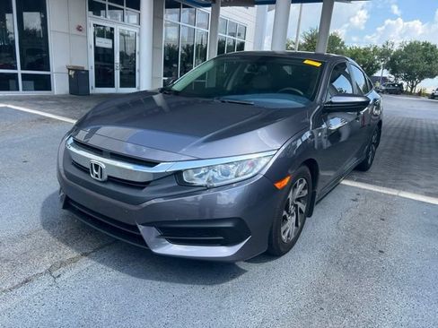 Certified 2017 Honda Civic EX image 3