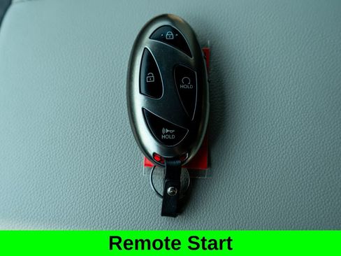Used 2025 Hyundai Tucson Limited AWD/4WD image 30