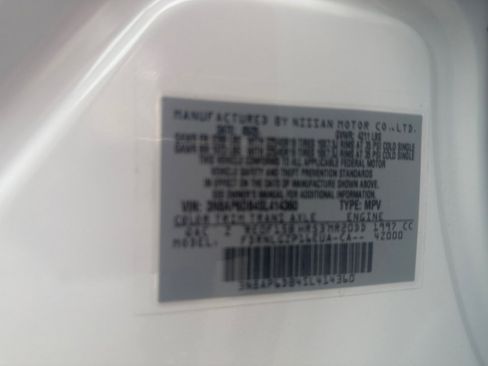 Used 2025 Nissan Kicks SR image 39