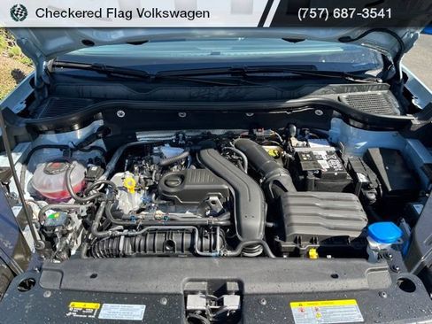 New 2026 Volkswagen Taos SEL AWD/4WD image 32