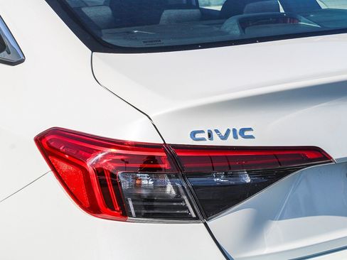 Certified 2024 Honda Civic EX image 10