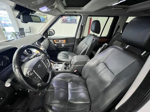 Used 2015 Land Rover LR4 HSE AWD/4WD image 8