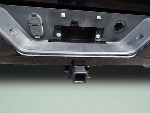 Used 2019 Chevrolet Silverado 1500 Custom Trail Boss w/ Custom Convenience Package image 50