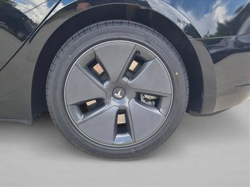 Used 2023 Tesla Model 3 Standard Range RWD image 25