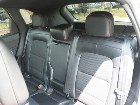 Used 2025 Ford Escape ST-Line Select AWD/4WD image 20